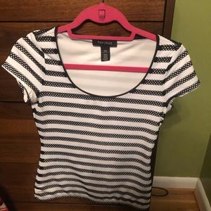 White House black market top